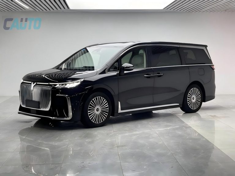 VOYAH Dreamer PHEV — The Flagship Intelligent Luxury MPV